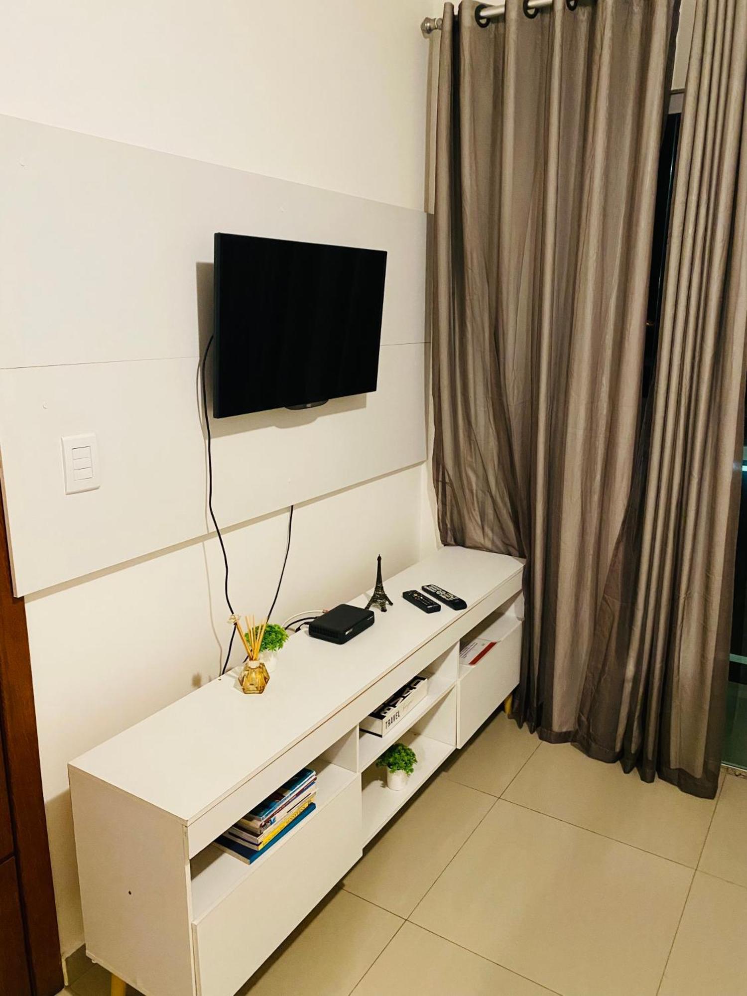 Apartamento Aconchegante com Ar e Tv a cabo Macaé Esterno foto