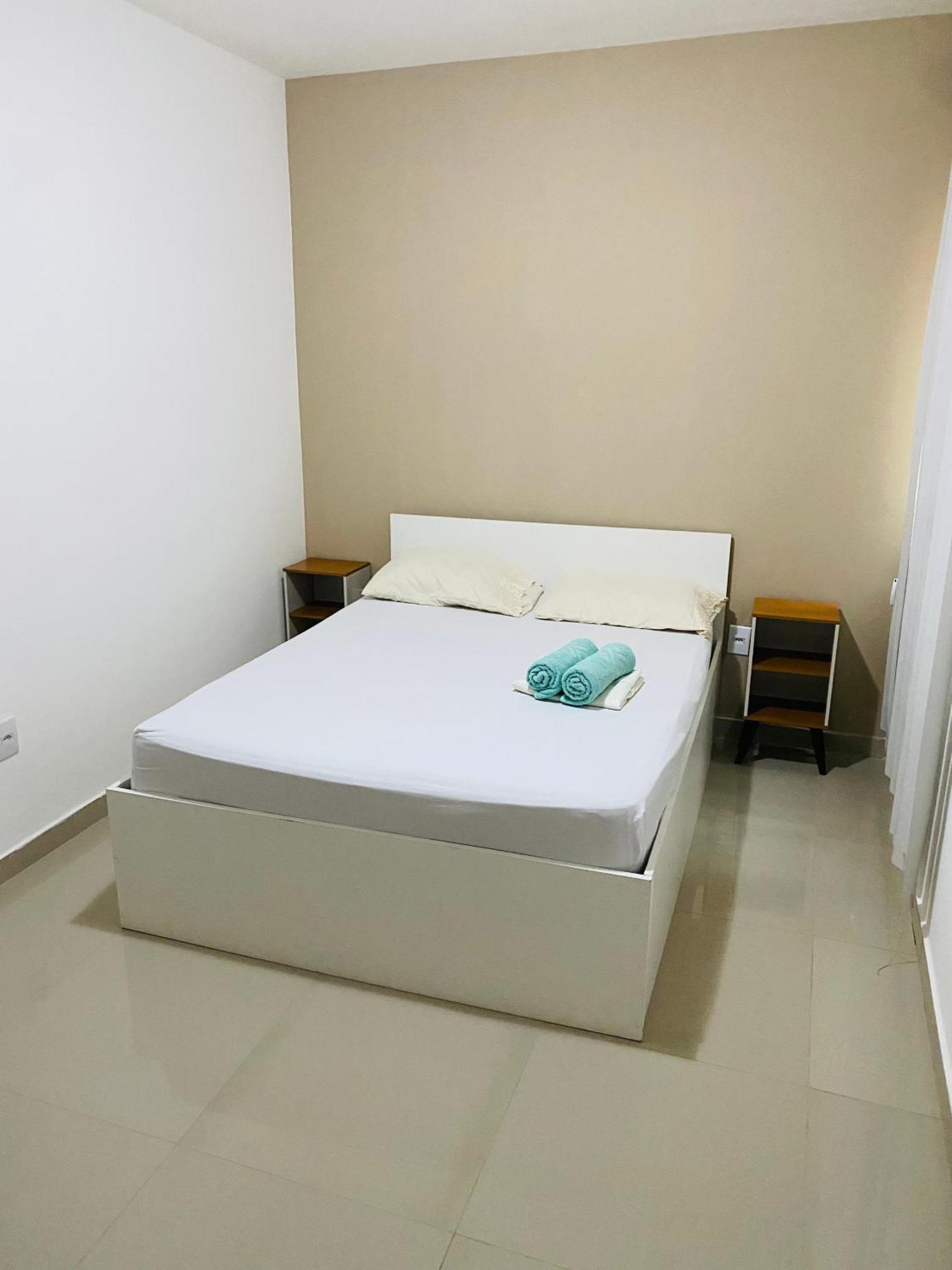 Apartamento Aconchegante com Ar e Tv a cabo Macaé Esterno foto