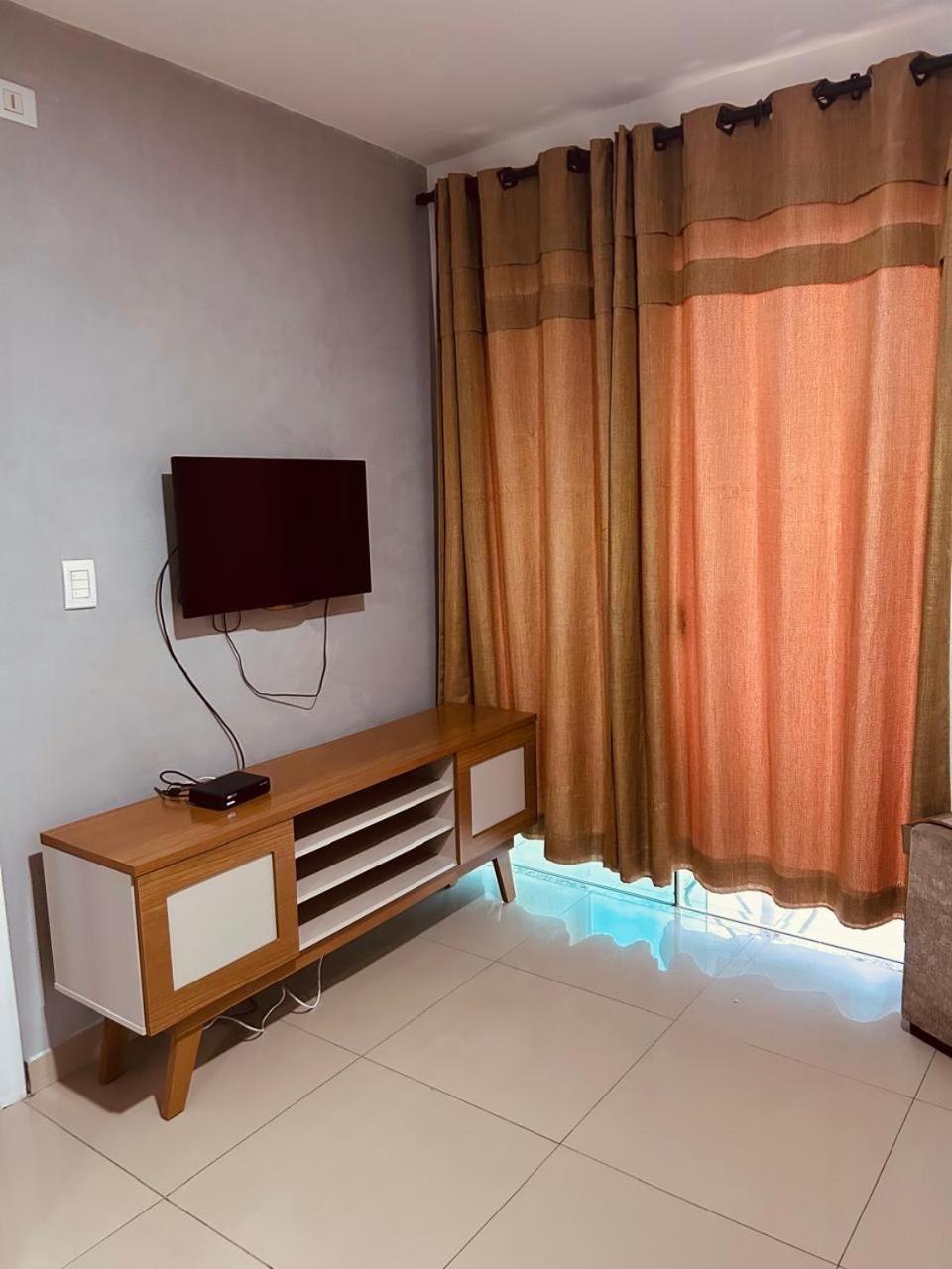 Apartamento Aconchegante com Ar e Tv a cabo Macaé Esterno foto